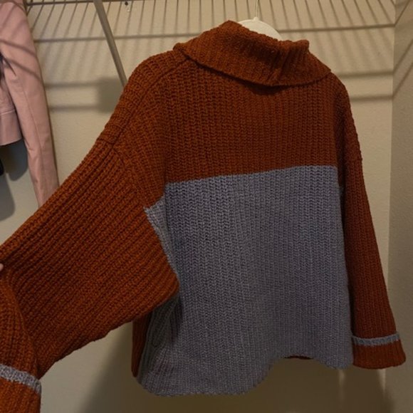 Free People Knit Turtleneck Wide Cropped Sweater - Picture 3 of 3